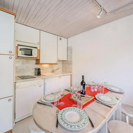 Les Genepis - Val Claret-4 By Interhome